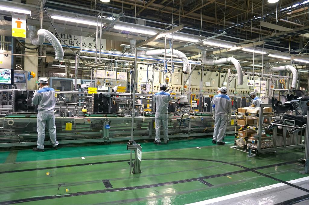 新たな生産技術を生み出す場となっているダイキン工業の滋賀製作所