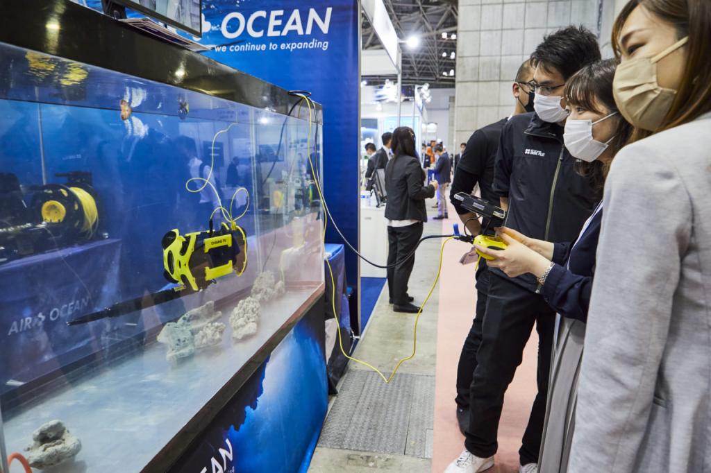 環境保護やDXのための新たなテクノロジーの課題に対応する製品・サービスが展示される(Sea Japan2022)