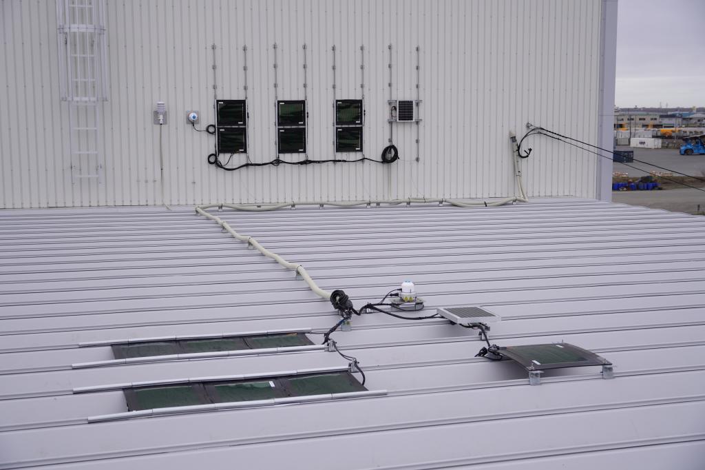 日揮ホールディングスは北海道でペロブスカイト太陽電池の実用化に向けた実証実験を実施