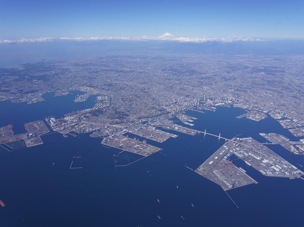 横浜市港湾局提供