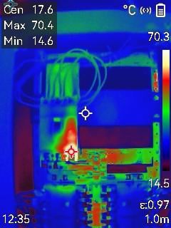 サーモグラフィーカメラで測定した温度画面（提供：共立電気計器）