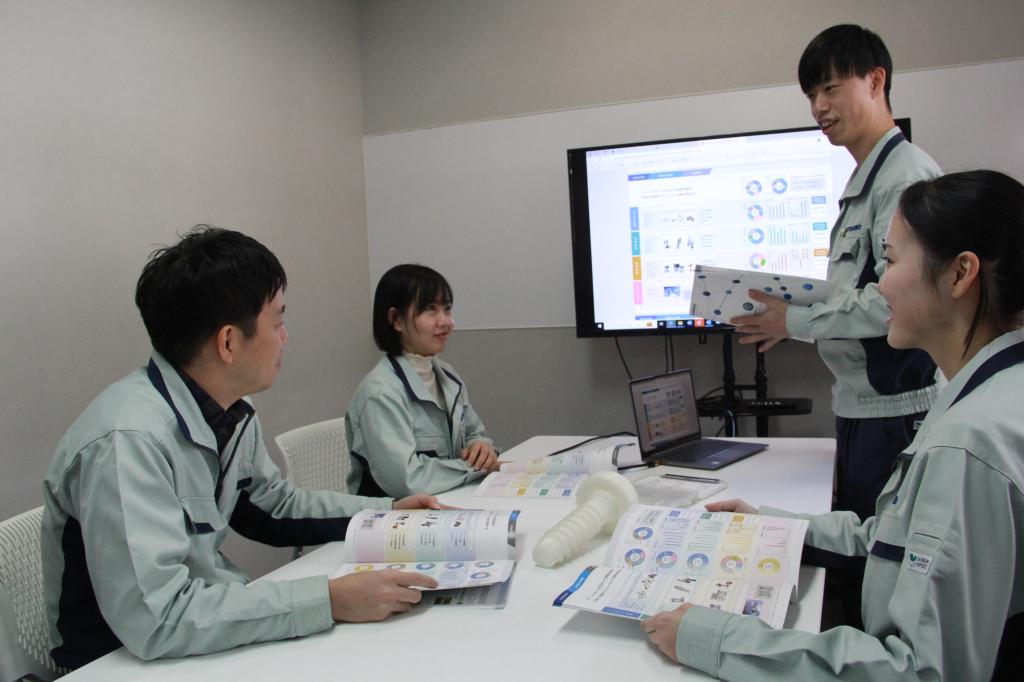 将来のあるべき姿を討議