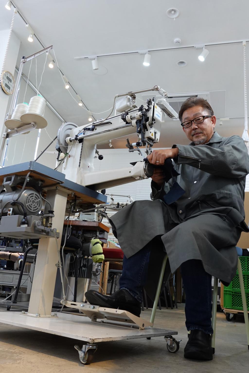 社内設備にはキャスターを付け、有事の際に移動しやすくした