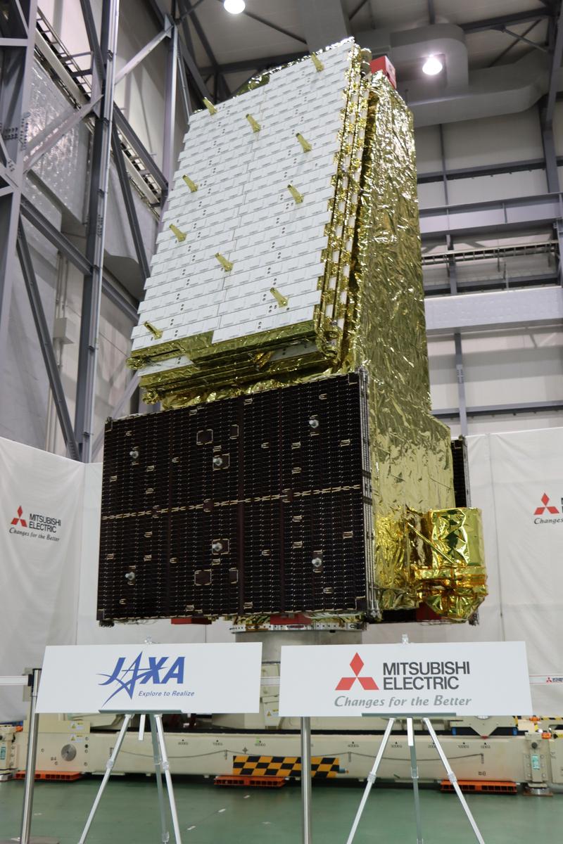 地球観測衛星「だいち４号」の実機