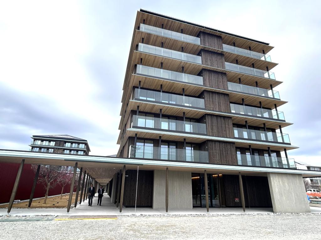 ホールライフカーボンを検証する木造中高層集合住宅のパッシブタウン第５期街区（ＹＫＫグループ＝富山県黒部市）