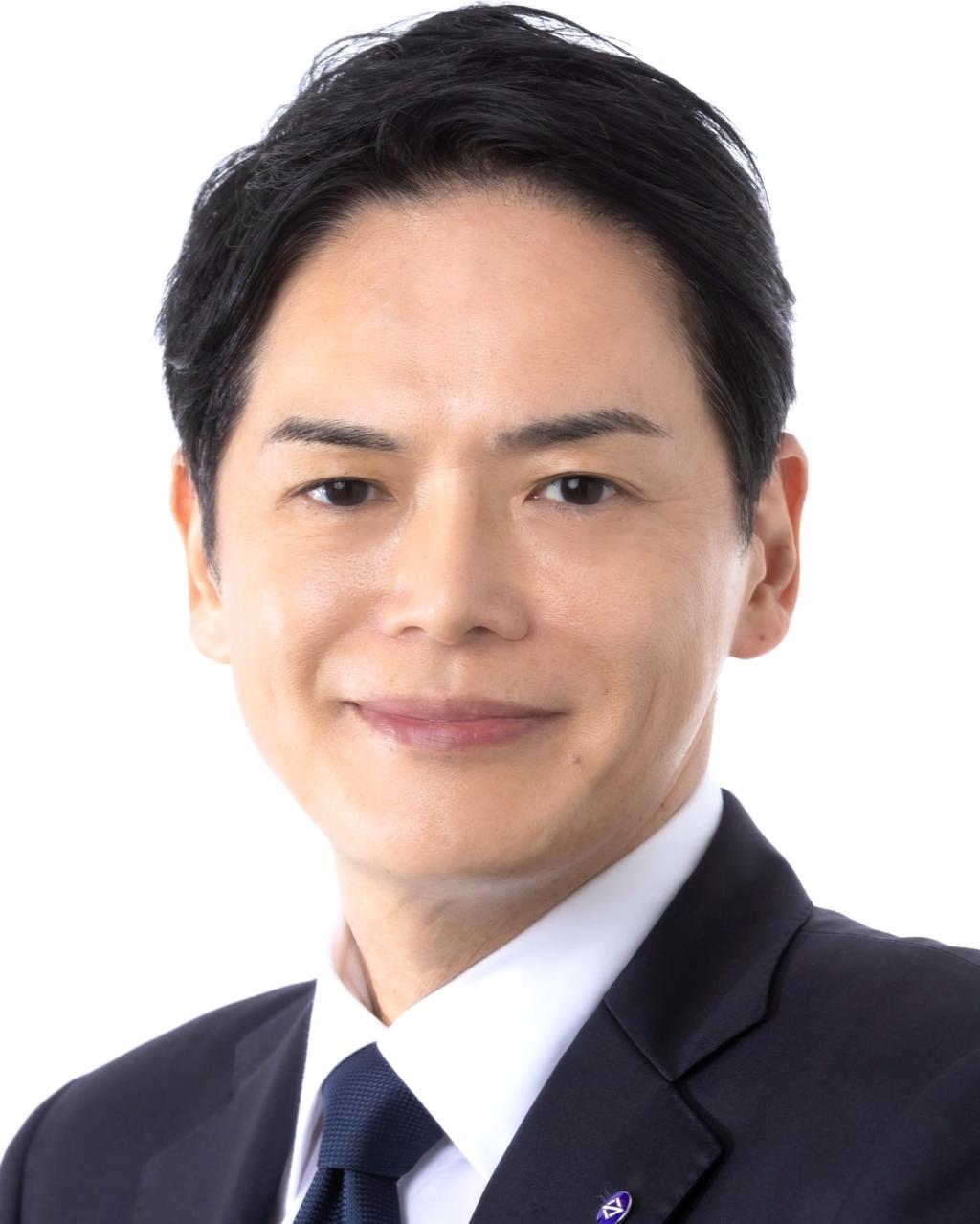 横浜市長　山中 竹春 氏