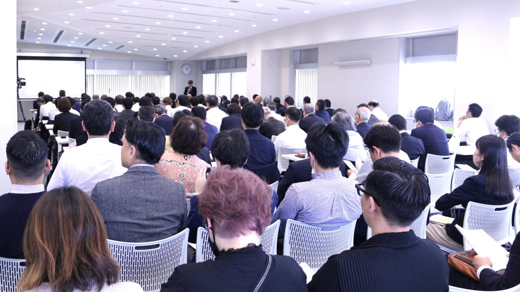 ４月に開いた「かながわ外国人材活用支援ステーション」キックオフセミナー