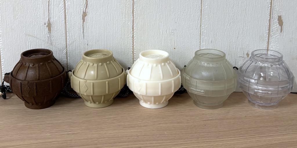 二つの猪口を手軽に持ち運べる「ＮＩＮＪＡ　ＢＡＬＬ」