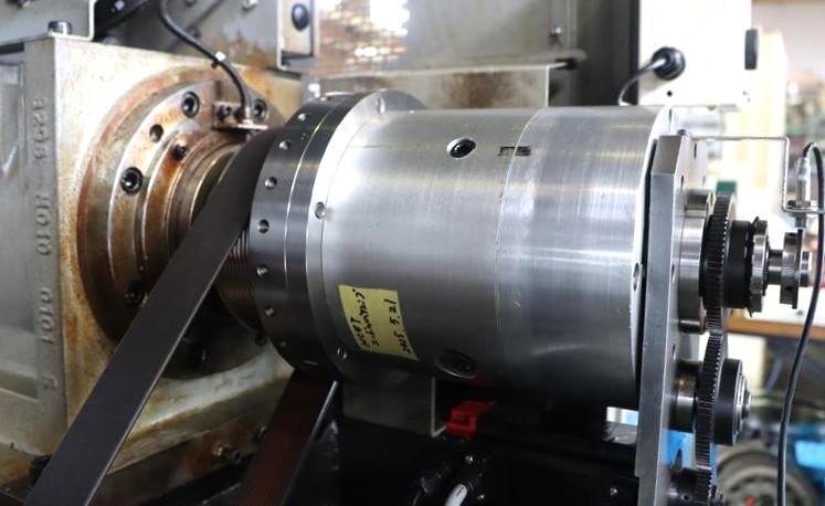 「サーボチャックアクチュエータ」の駆動部