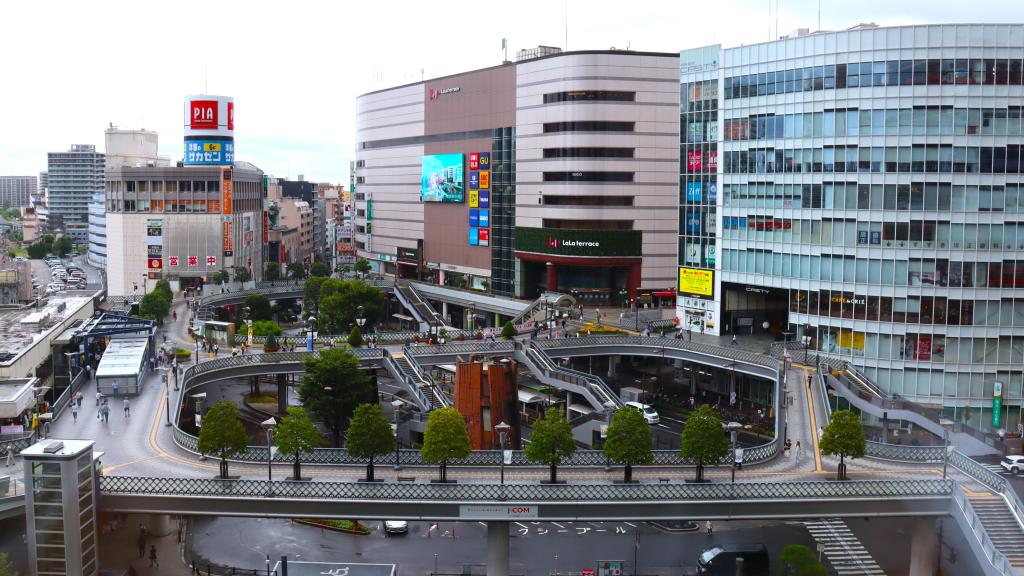 ららテラス川口の開業でにぎわいが復活した川口駅東口