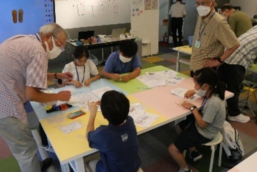 好評を得ているエンジニア塾を、出張版としてモノづくり体感スタジアムでも開催する