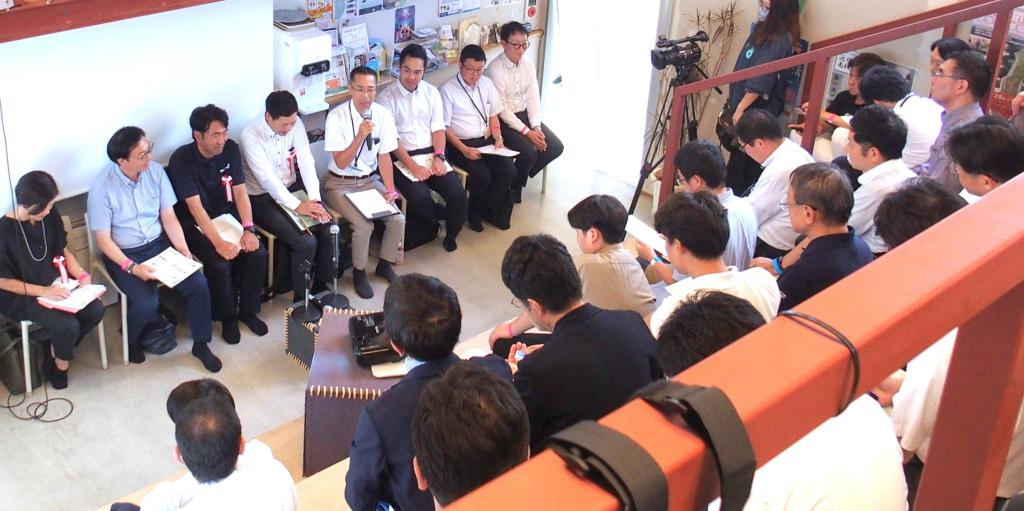 自治体の取り組みをそれぞれ紹介した