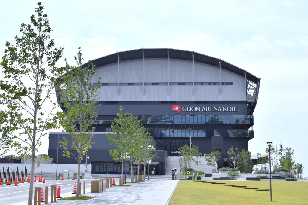 １万人規模を収容できる「ジーライオンアリーナ」