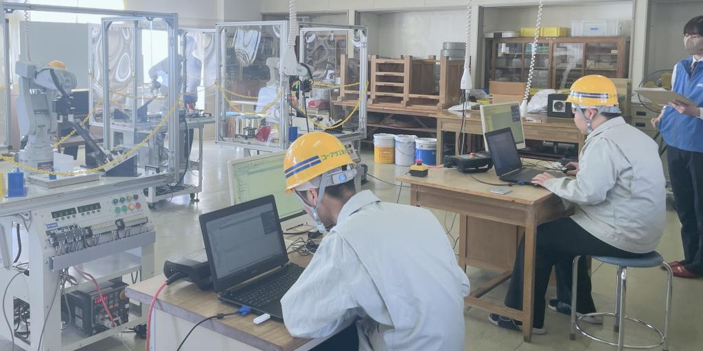 福島県の工業高校で行われた「ロボットＳＩ検定新３級」プレ試験