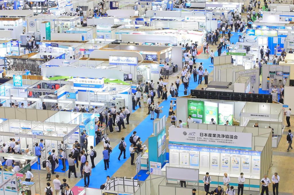 最新技術を求めて多くの人が来場する（２０２４年）