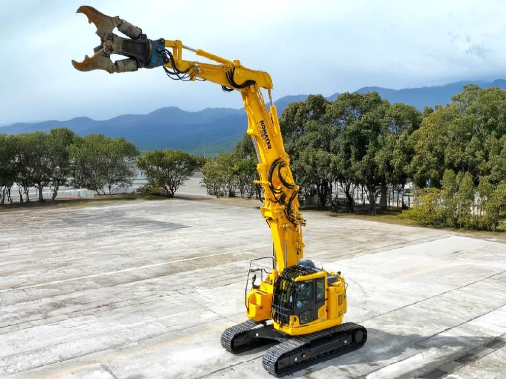 コマツの解体向け中型油圧ショベル「ＰＣ２２８ＵＳＬＣ―１１」