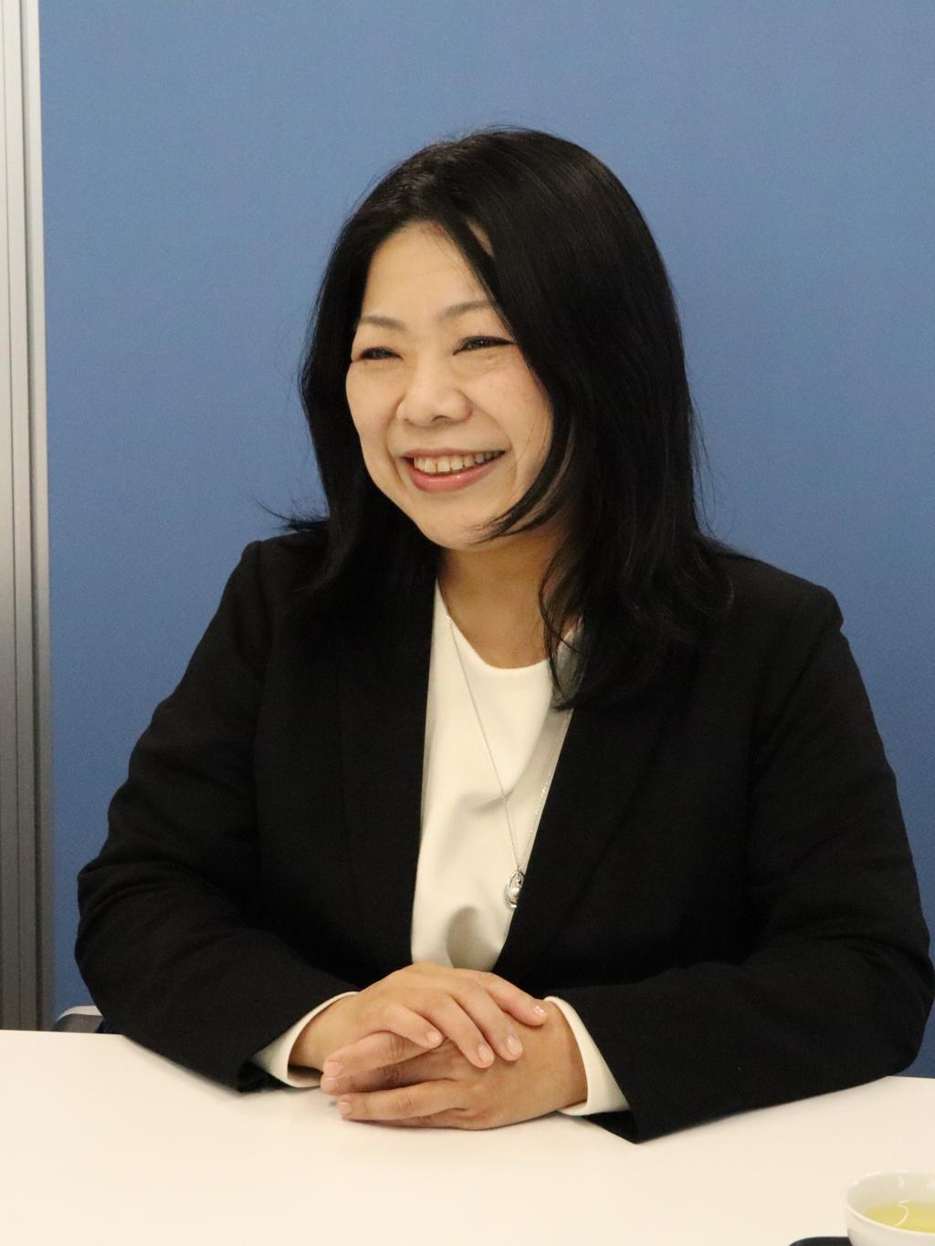 光伸舎社長　粉川 尚子 氏