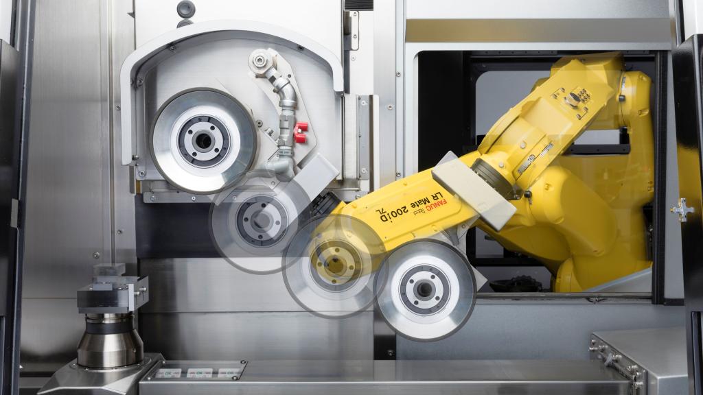 写真４　ビルトインロボット