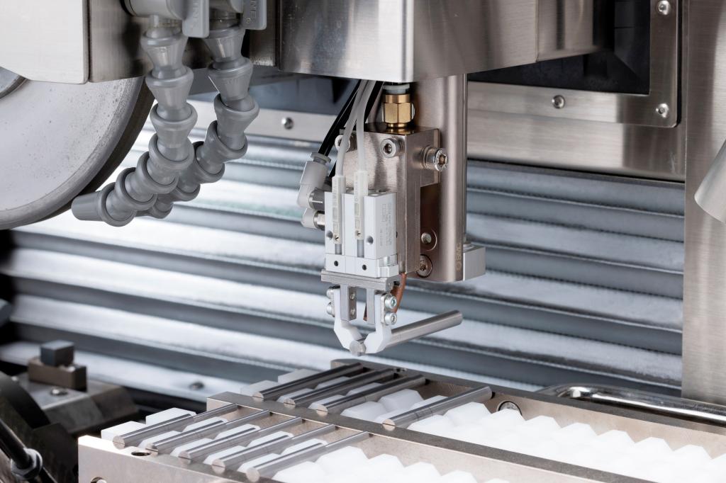 写真５　機内ローダー装置