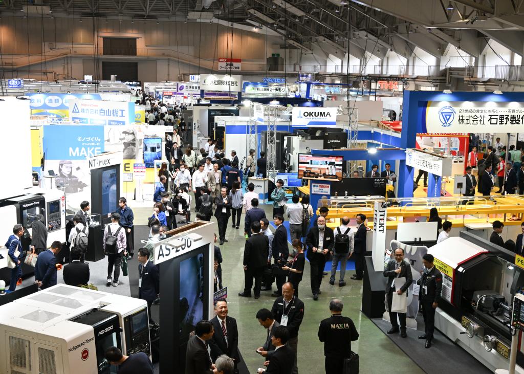 来場者でにぎわうＭＥＸ金沢２０２５の会場