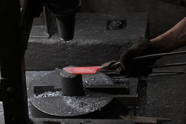 大工道具などのプロ仕様から一般向けまで高品質な製品がそろう