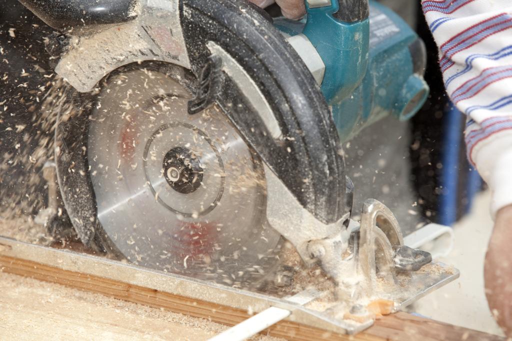 全国から練達の鍛冶職人が集められ、その後、商工業化が進んだ