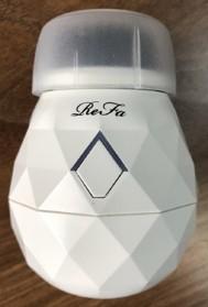 中国の商標ブローカーが無断で製造・販売した洗顔ブラシ（ＭＴＧ提供）