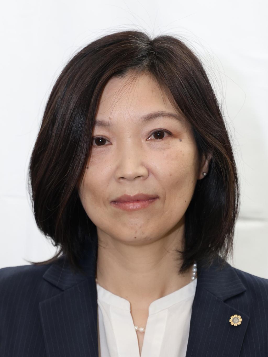 県民生活部長　横内 ゆり 氏