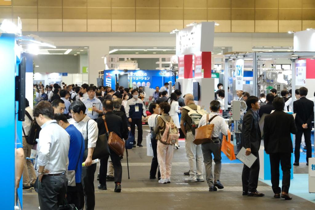 ＰＯＷＴＥＸ２０２５（大阪開催）初日の会場