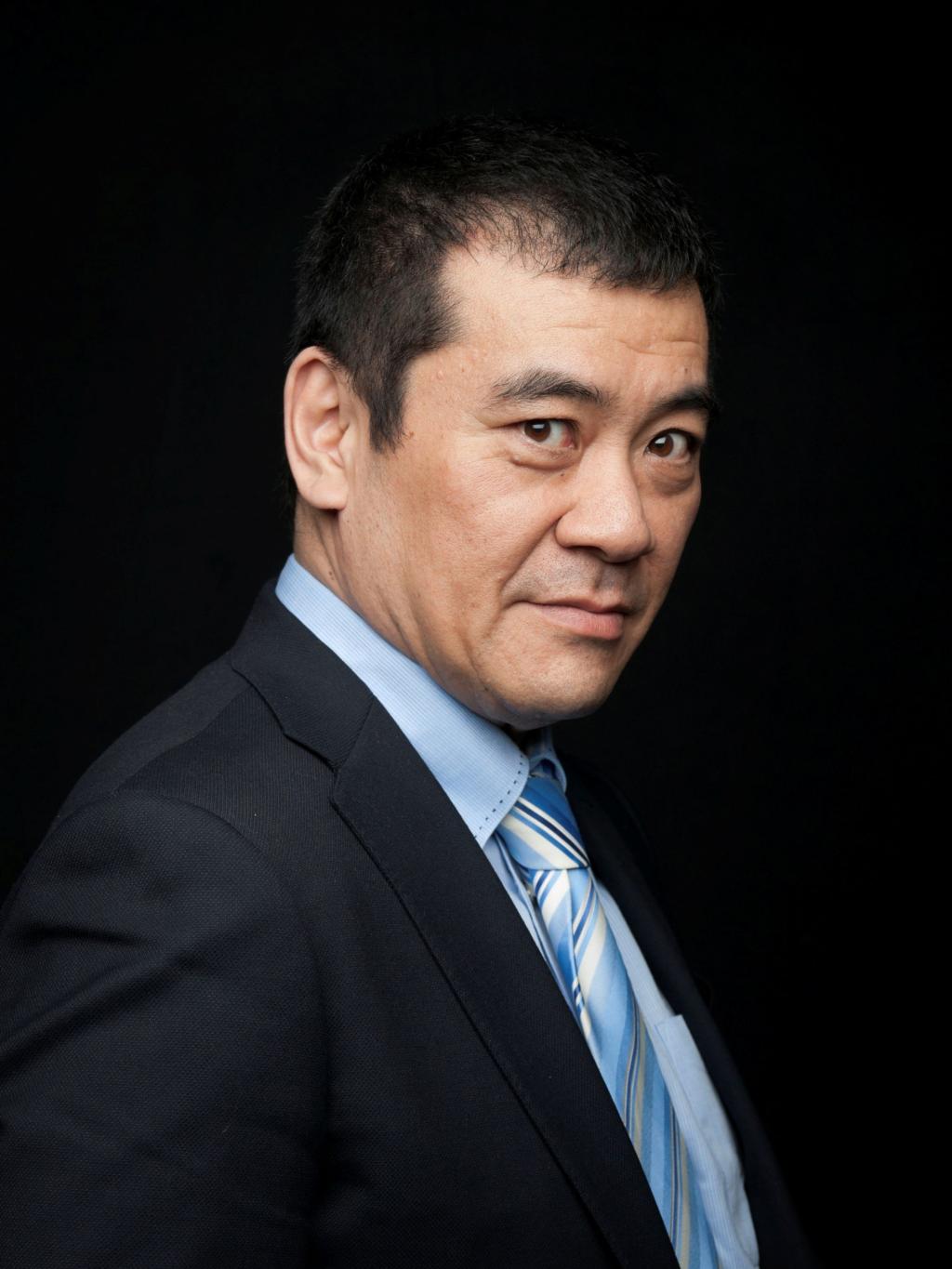 専門審査委員／広州美術学院特別招聘教授　渡邉 誠