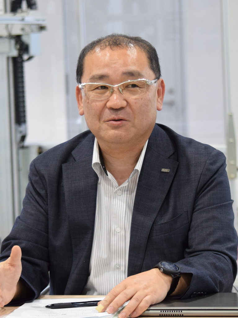 豊電子工業　専務　成瀬 雅輝 氏