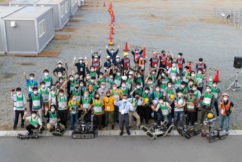 ワールドロボットサミット　プラント災害予防チャレンジに参加したメンバー