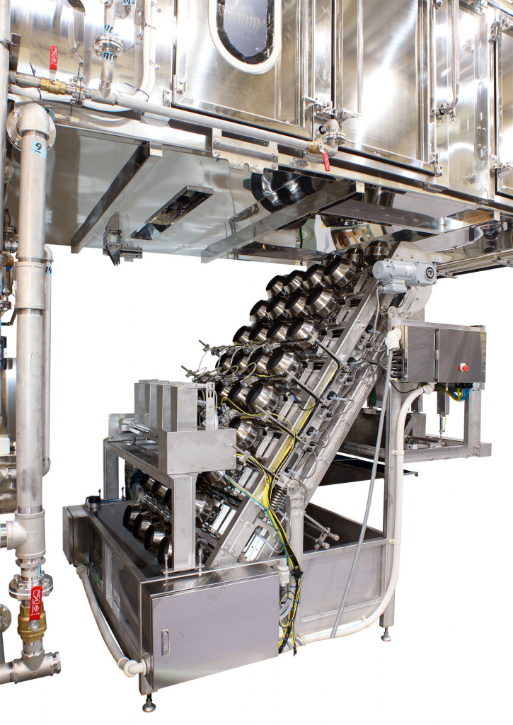 調理麺製造ライン用自動麺ほぐし・調味機「ネオマザール」