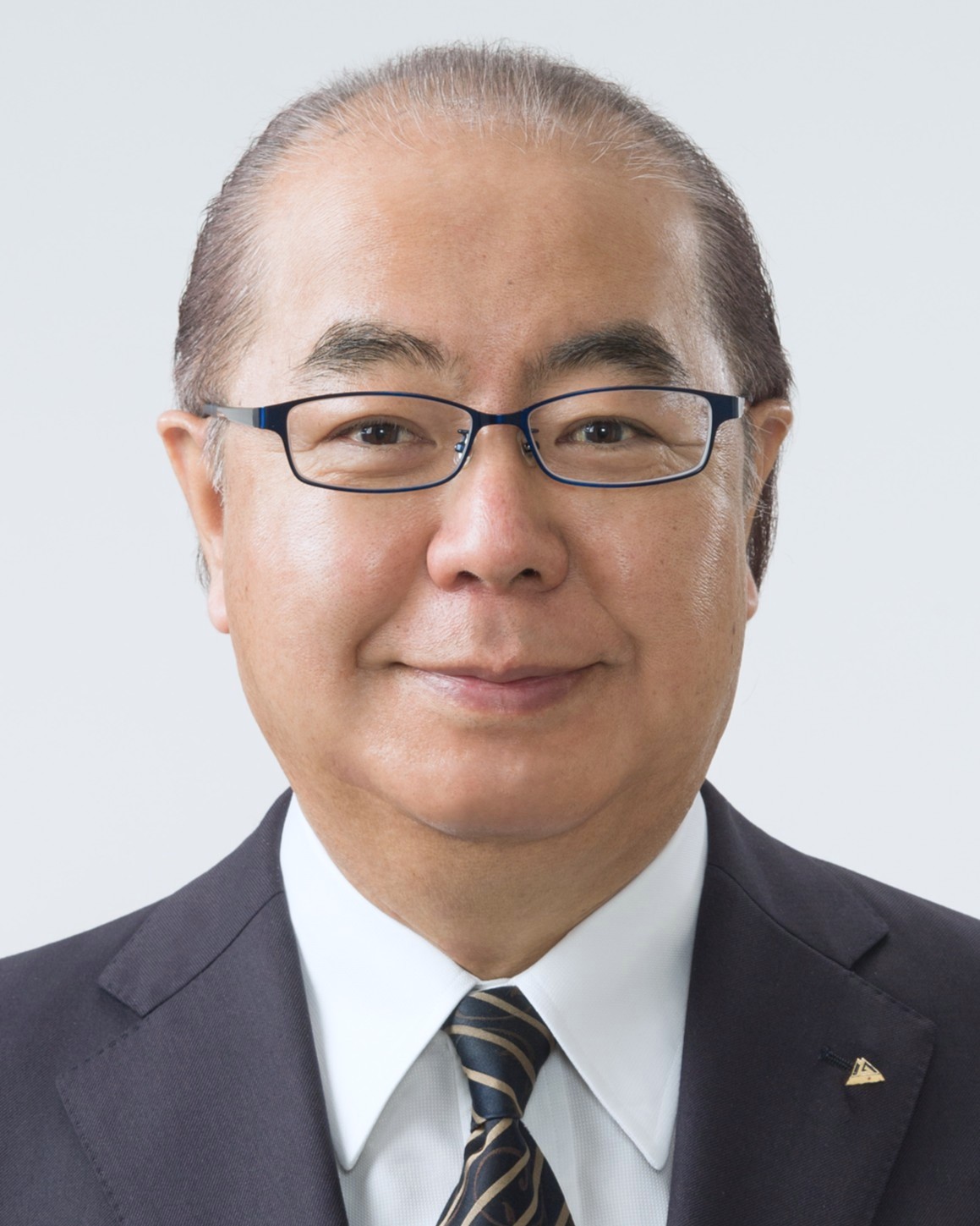 富山県知事　新田 八朗