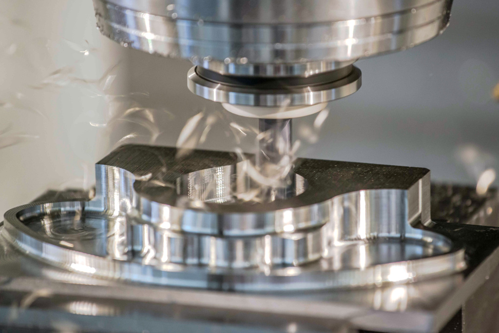 3DCAD/CAMを用いると、設計の意図がそのまま加工で生かされる(2面=3DCAD/CAM)