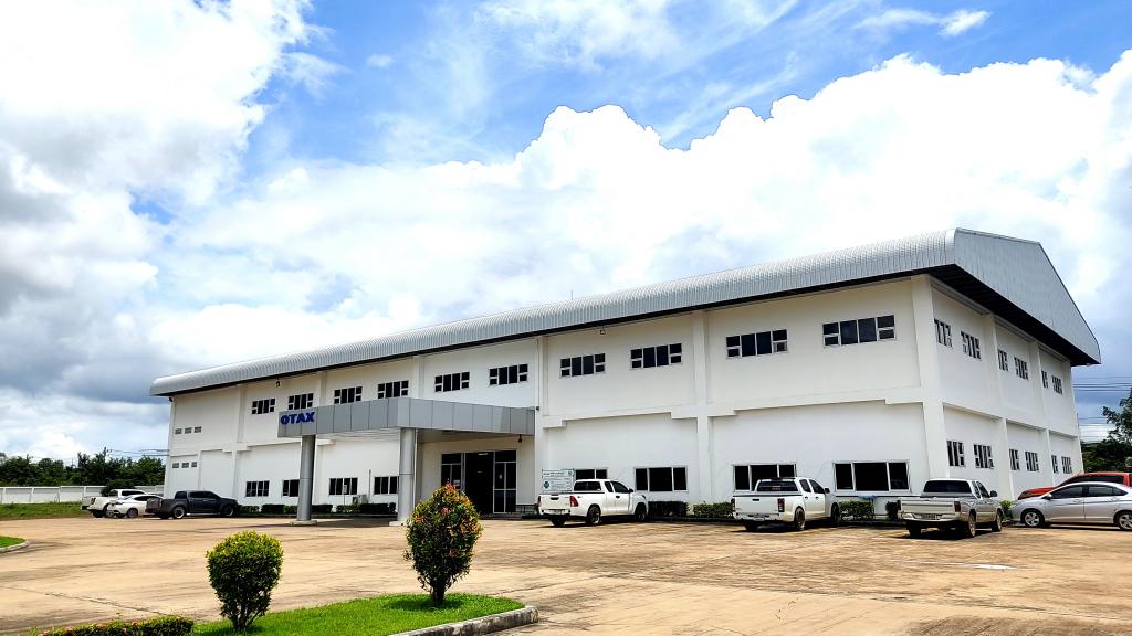 タイ工場の既存棟。８月を目途に新棟を建設し中国からの生産シフトやＥＭＳ事業の拡大を進める