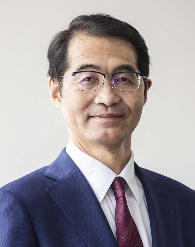 学長　小熊 誠　氏