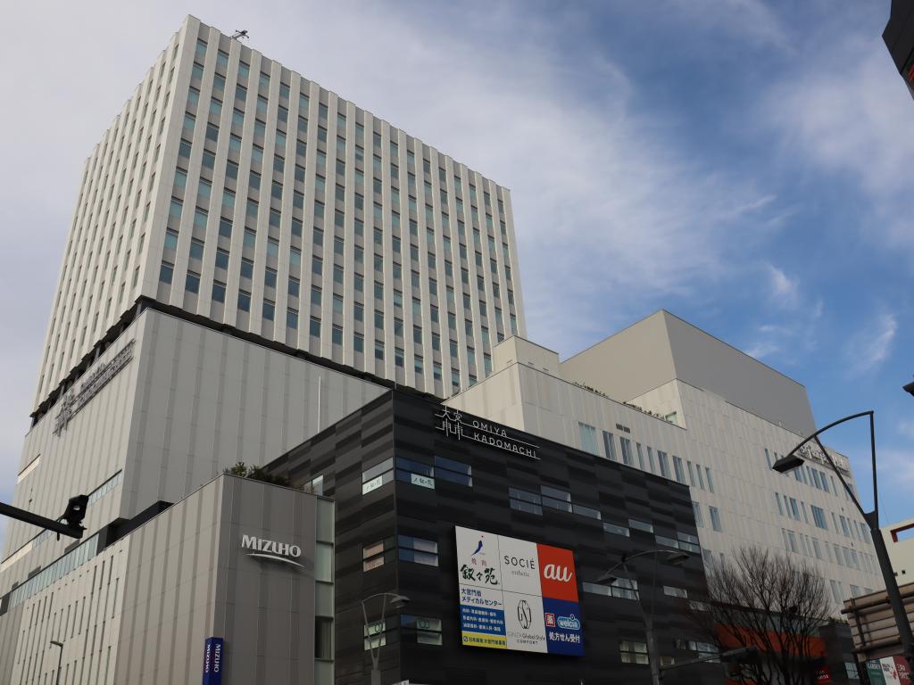 昨年４月にＪＲ大宮駅東口に開業した「大宮門街」