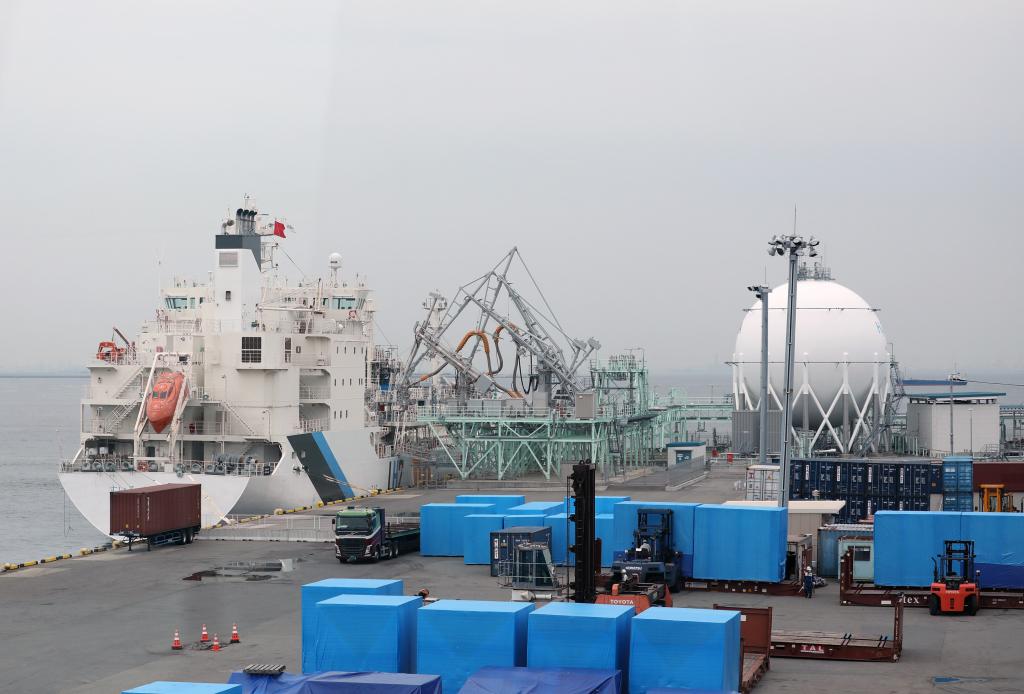 神戸空港島の液化水素貯蔵・荷役基地「Ｈｙ ｔｏｕｃｈ神戸」