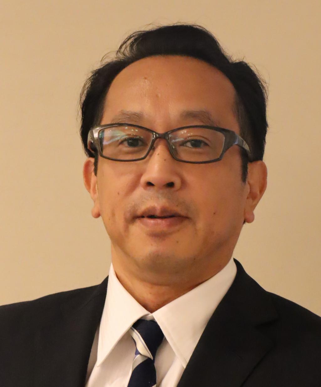 青木 邦哲　社長