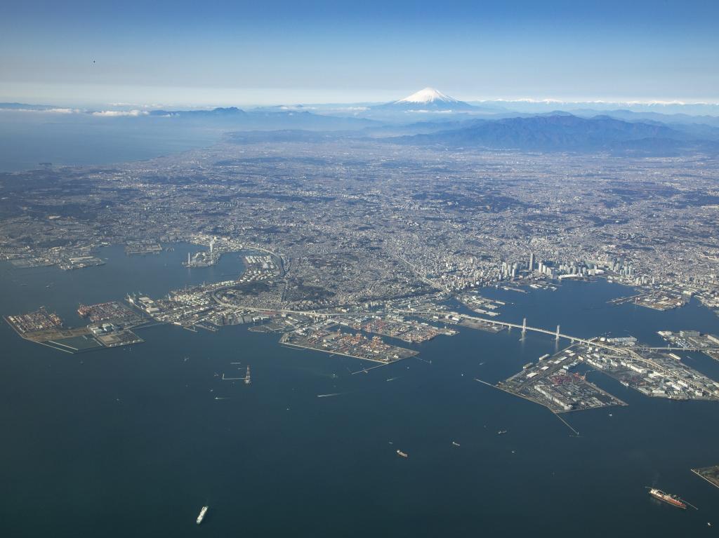 横浜市港湾局提供