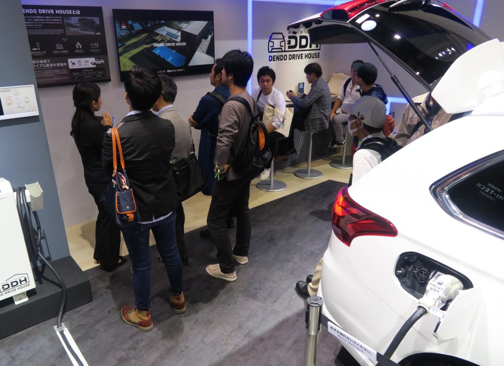 来場者と双方向で未来を創る展示会（２０１９年開催の東京モーターショー）