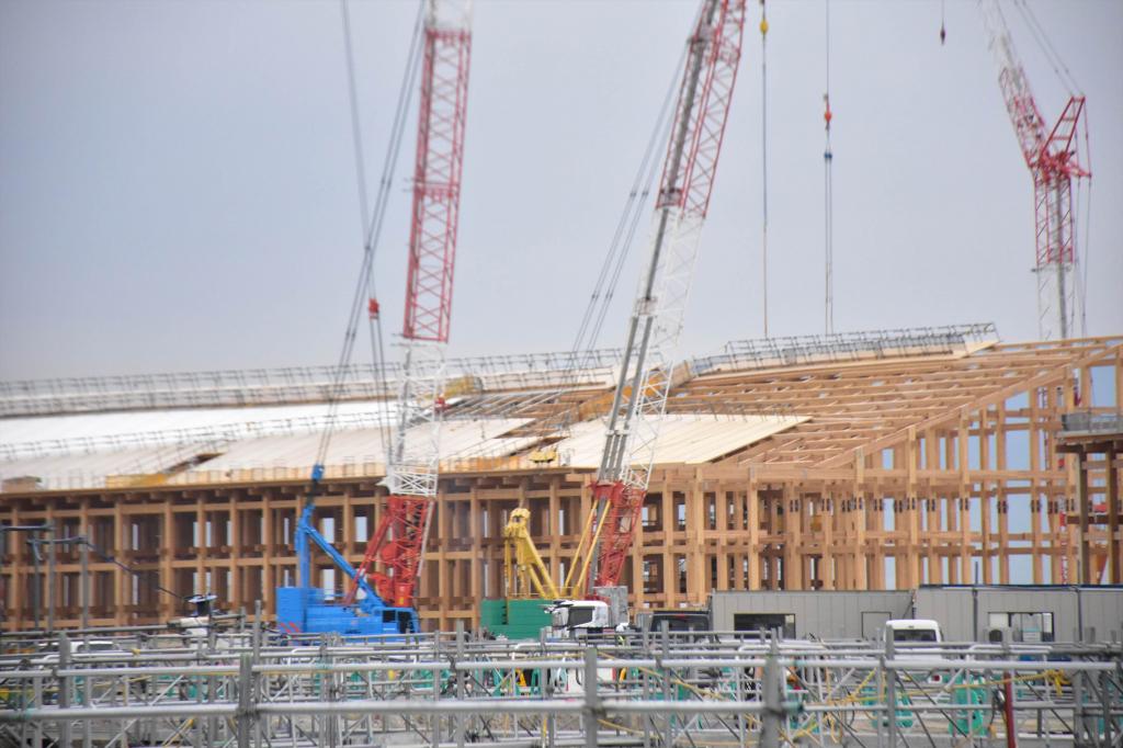 万博の象徴として建設が着々と進む大屋根「リング」