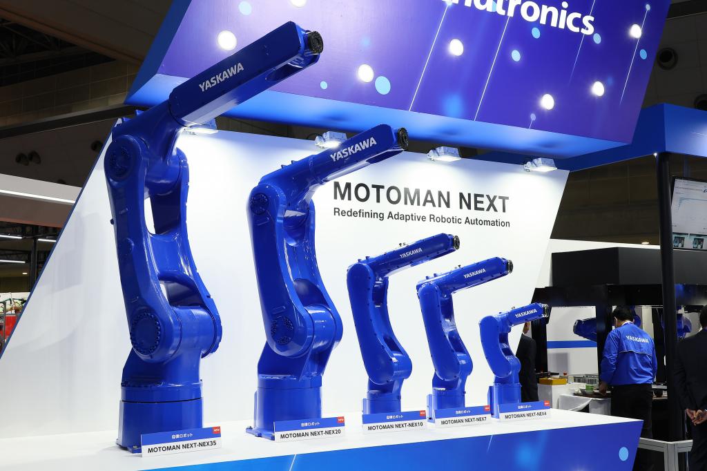 ＦＡだけでなく、人手が必要な食品や物流分野での利用にも期待がかかる「ＭＯＴＯＭＡＮ　ＮＥＸＴ」